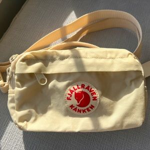 Fjällräven Kånken Hip Pack - Light Oak